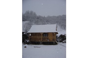 Ukrajina Privát Malyj Bereznyj, Eksterier